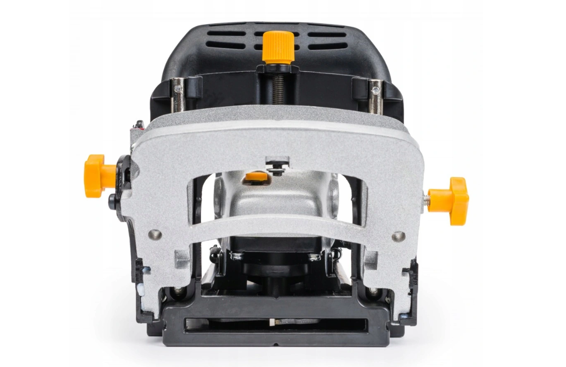 Lamelová frézka Powermat 1200 W 100 mm — V provozu