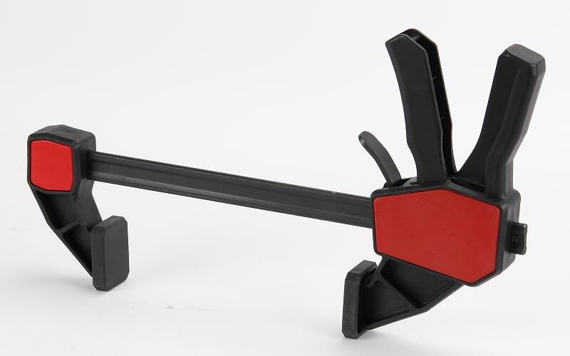 Tesařský svěrák KD10732 – detail čelistí