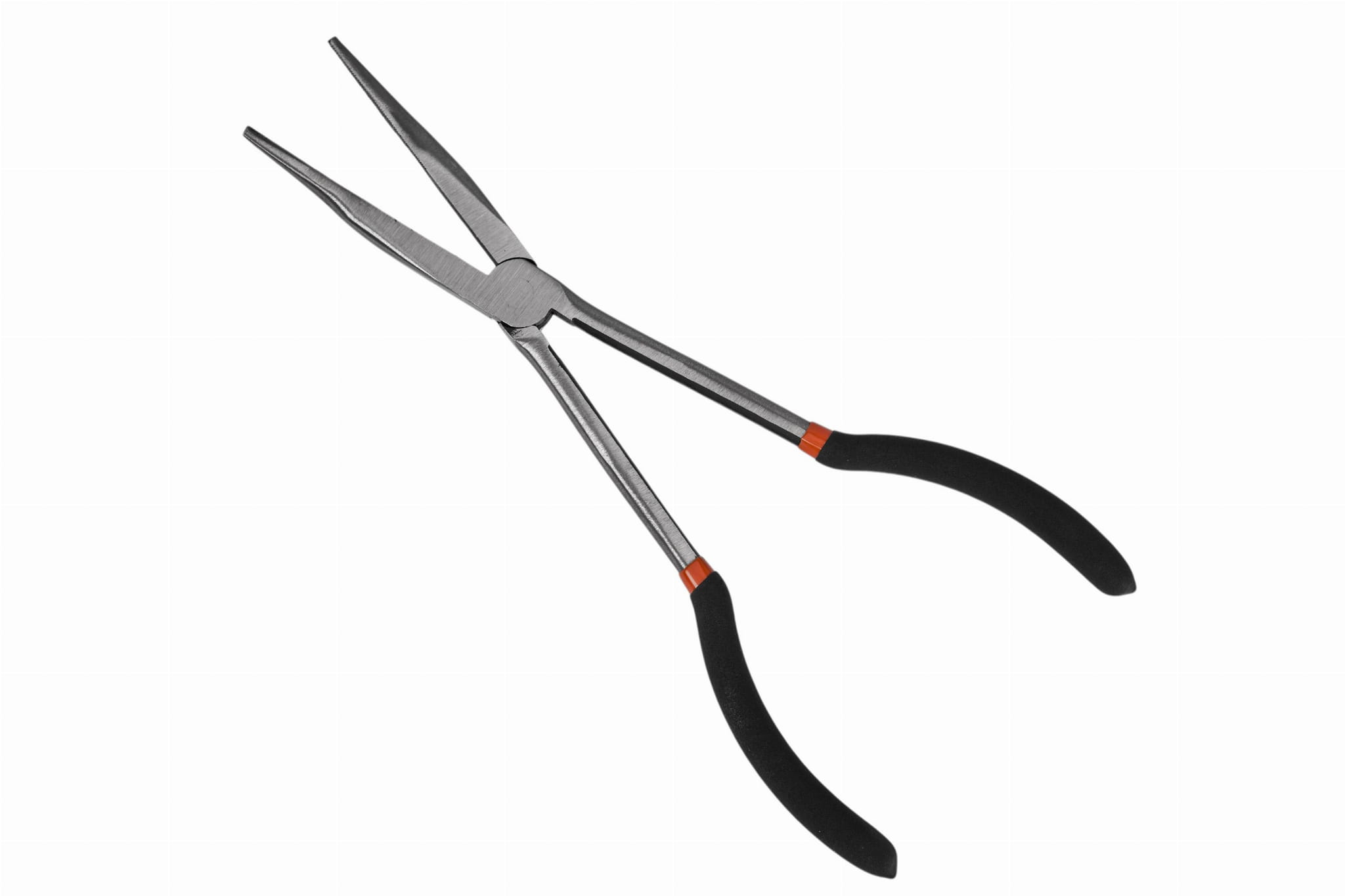 Dlouhé kleště ohnuté 20° KD10815 – detail ohnutých čelistí