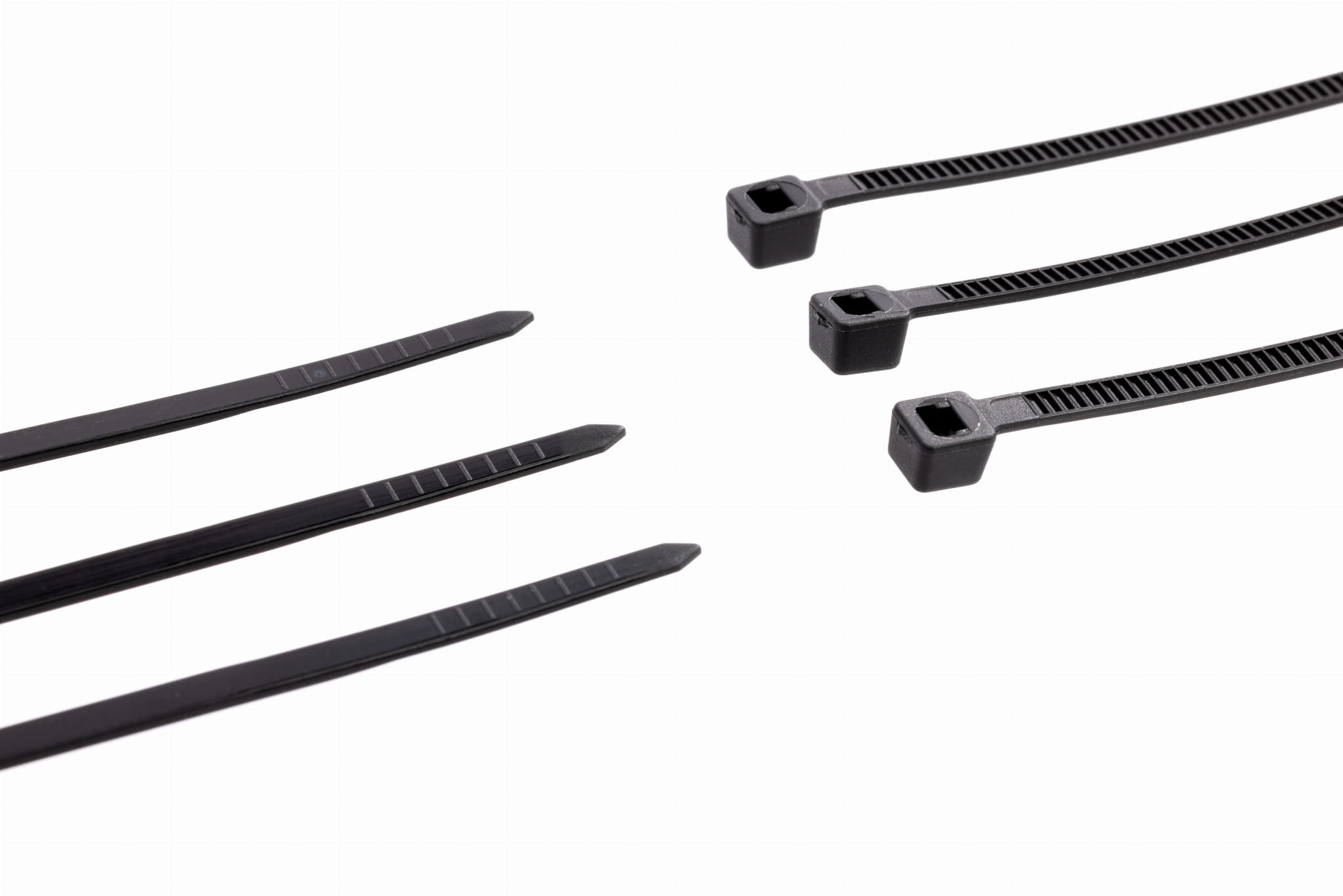 Nylonová svorka 3,6 x 300 mm 100 ks KD10861 – balení produktu