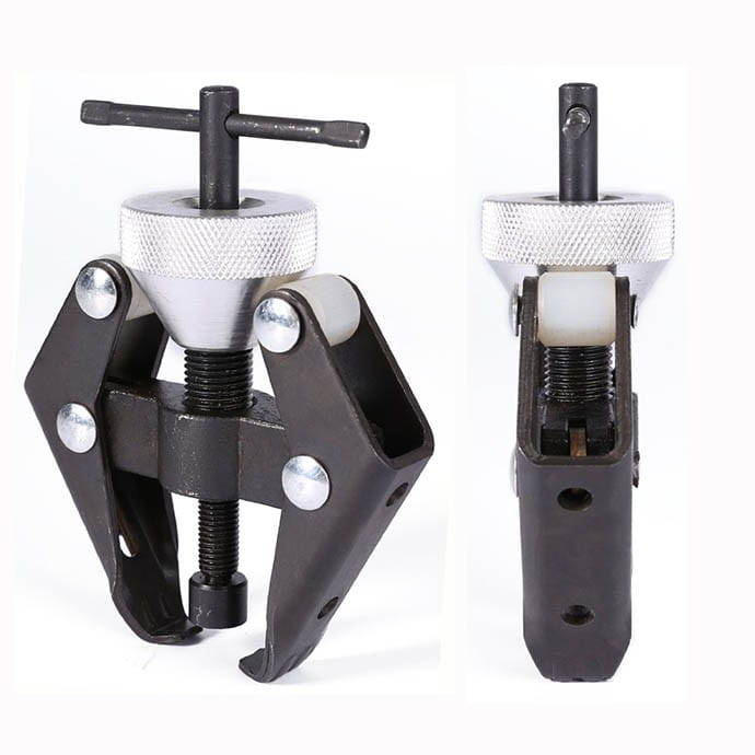 Stahovák na stěrače KD1126 – detail háků