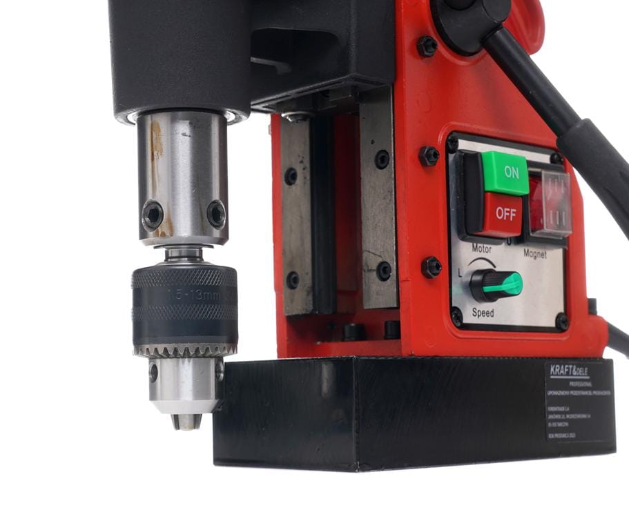 Magnetická vrtačka Kraft&Dele KD1381 — sklíčidlo 13 mm