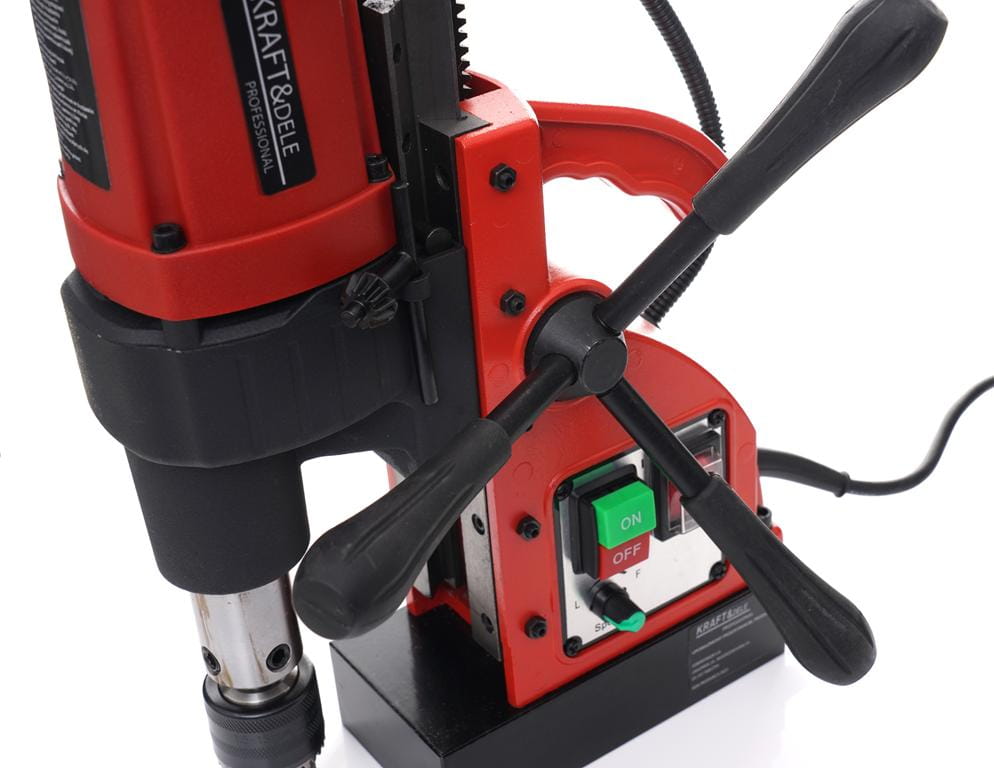 Magnetická vrtačka Kraft&Dele KD1381 — detail ovládacích prvků