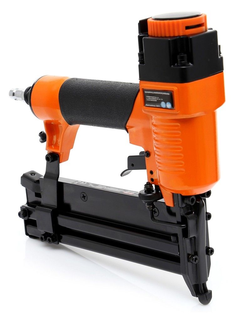 Pneumatická hřebíkovačka KD1428