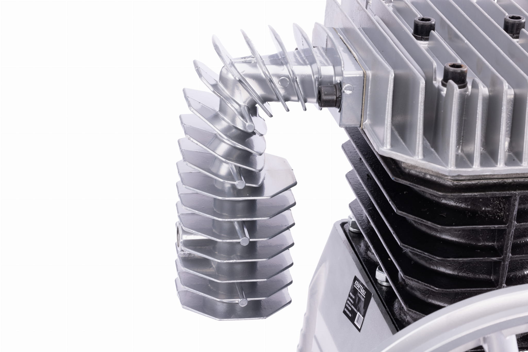 Vzduchový kompresor Kraft-Dele KD1494 – detail rámu a koleček