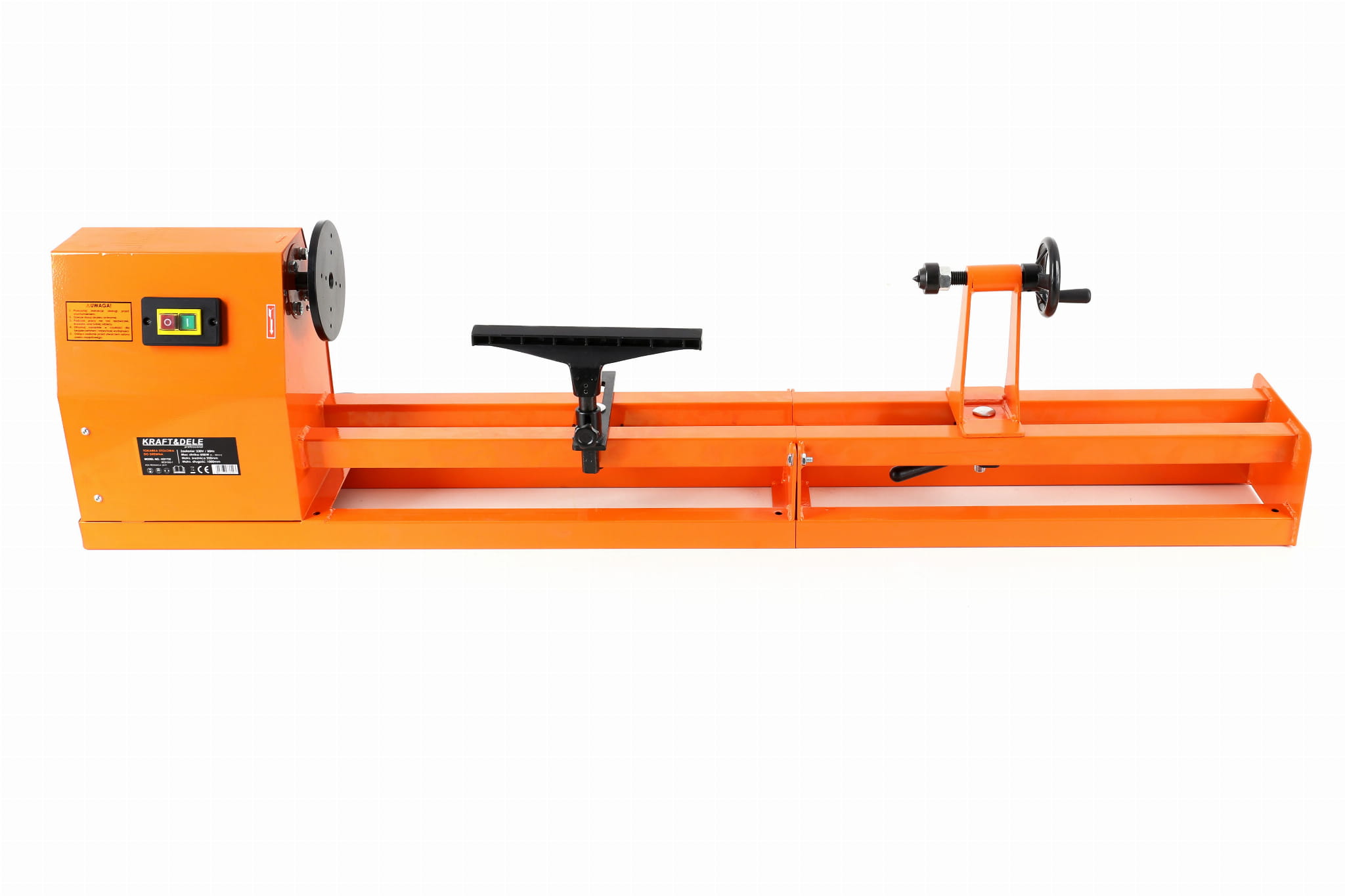 Stolní soustružník na dřevo 650 W KD1732 – soustružení v akci