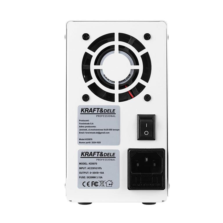 Laboratorní napájecí zdroj KD5870 – digitální displej
