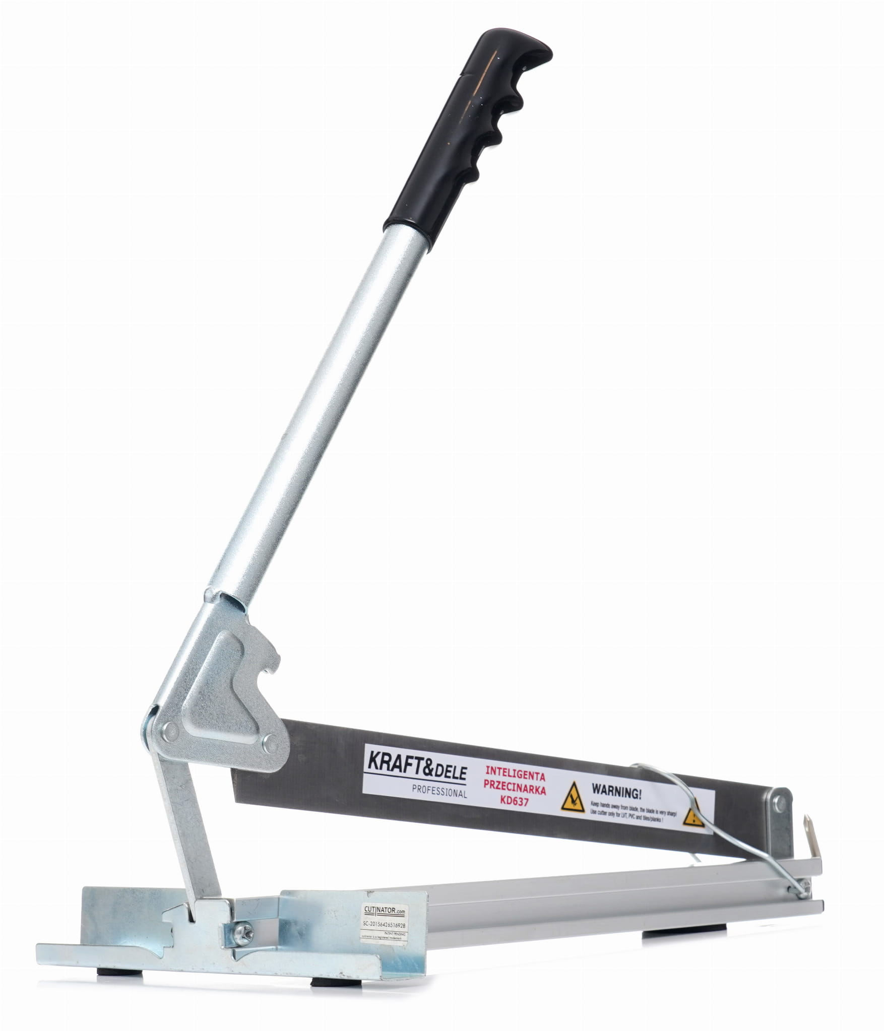 Kraft&Dele KD637 – řezání laminátového panelu v praxi