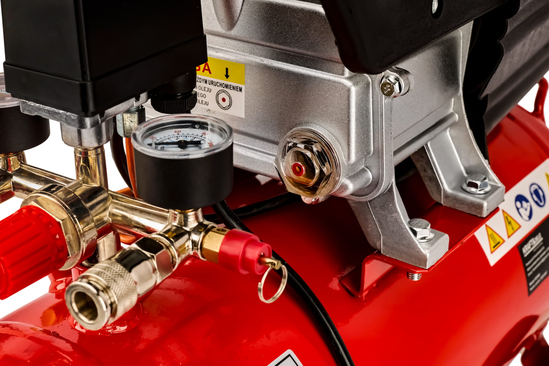 Olejový kompresor 24 l KD400 – detail motoru