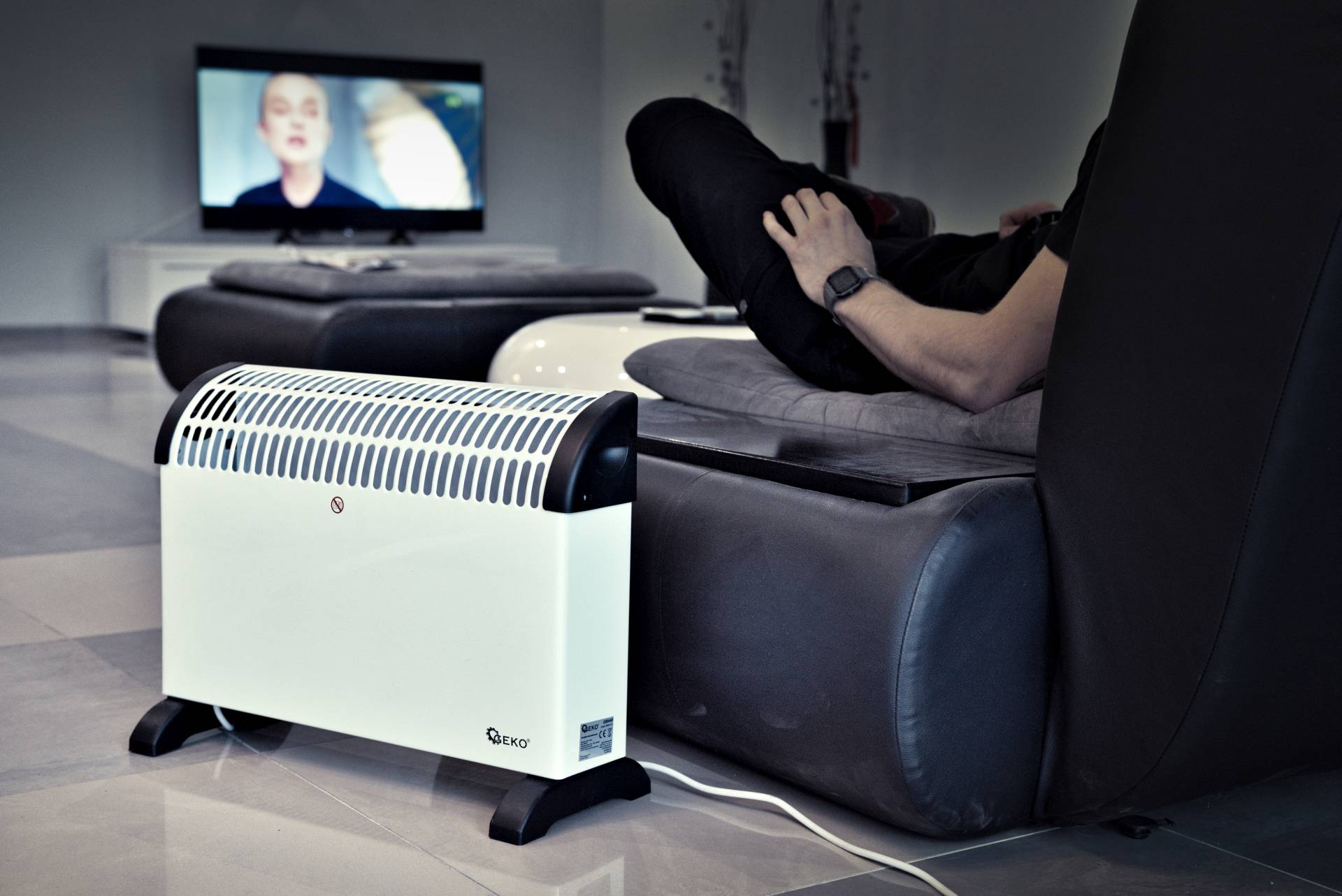 Konvektorový radiátor Geko 2000W s termostatem - volně stojící i nástěnný 7